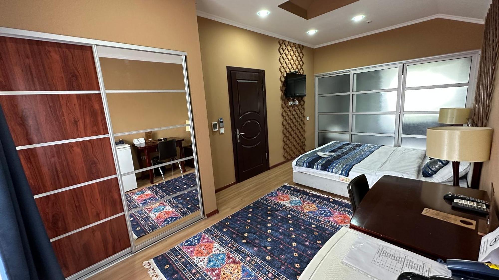 Tian-Shan Hotel Bishkek Luaran gambar
